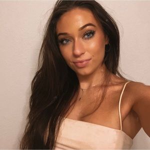 Meet your Posher, Maddie